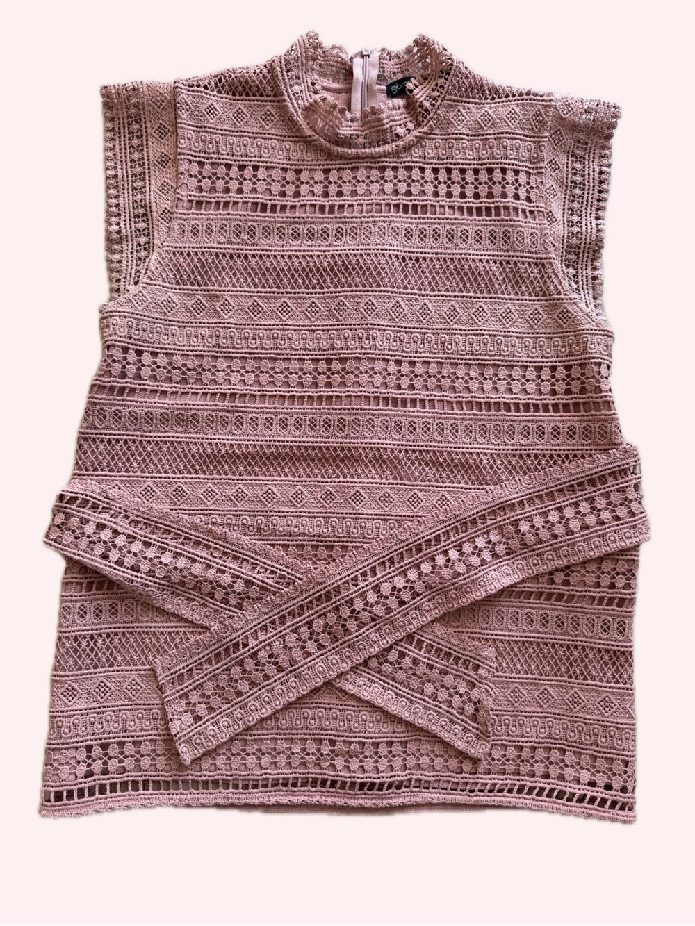 Gibson Dusty Rose Crochet Lace Mock Neck Sleeveless Blouse Top